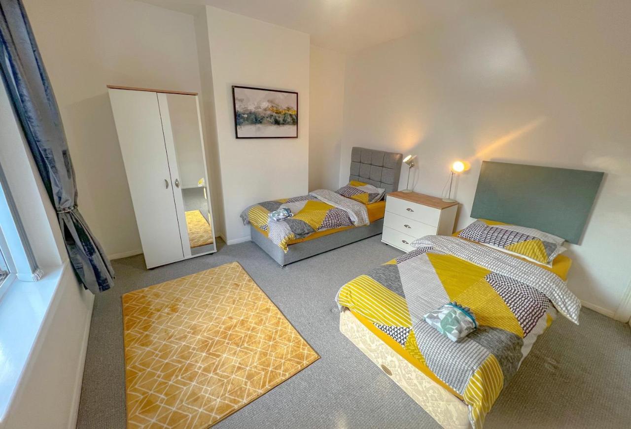 Long Term Offers Message For Prices Sleeps 6 Adults, Contractors, Relocators, Travellers Halifax Buitenkant foto